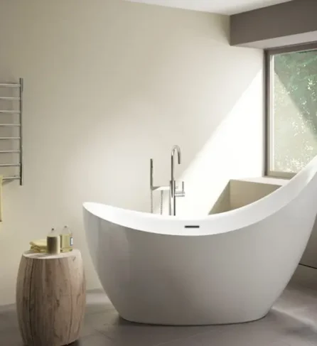 FREESTANDING BATHTUB